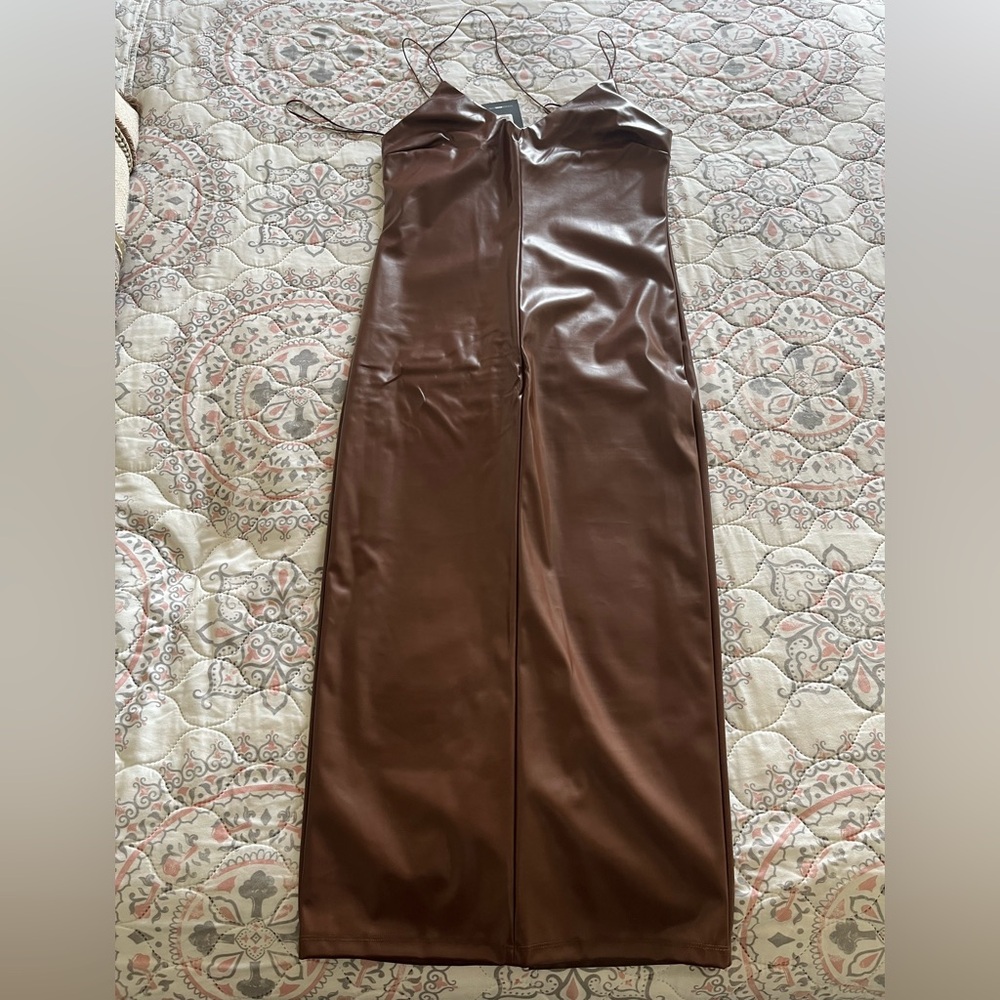 Fashion Nova Brown Midi Dress